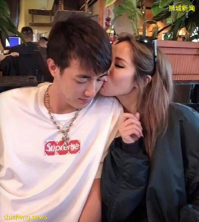 蕭亞軒最新曬圖!跟新加坡富二代分手後,竟過得這麽幸福