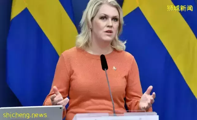 外媒狂贊新加坡:這才是新冠終結者,從頭到尾都做得對!瑞典官宣疫情結束