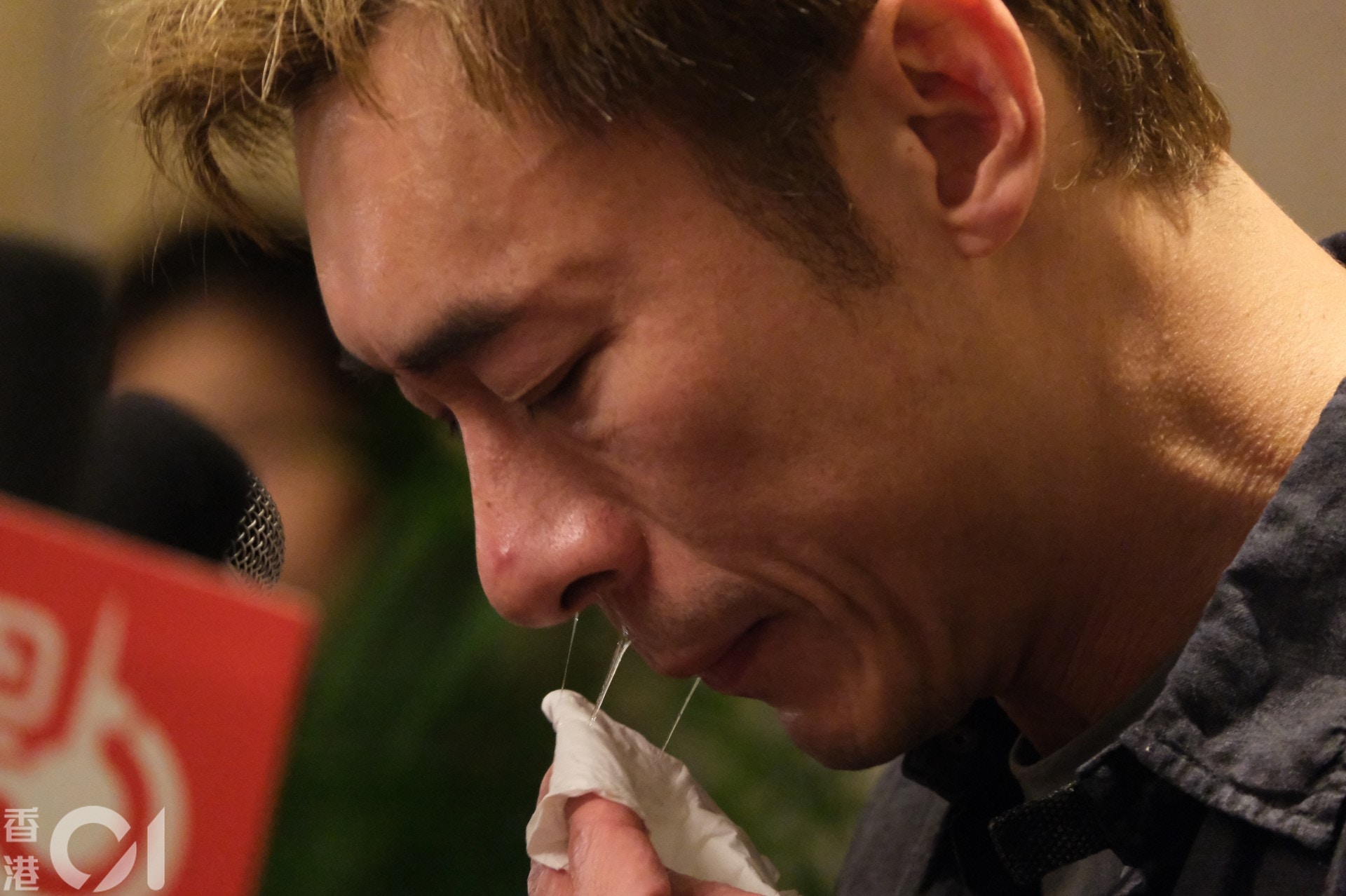 侵犯隐私还是维护真相?