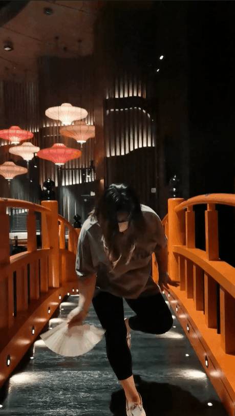 请闺蜜在新加坡金沙过一天生日，砸多少钱才有面儿