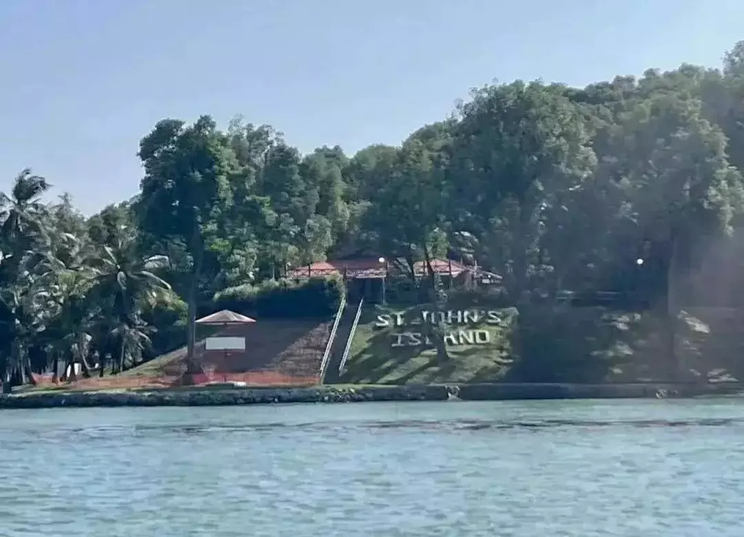 刺激！新加坡最酷的海上运动，1小时乘海军飞艇游5个岛，感觉爽飞了