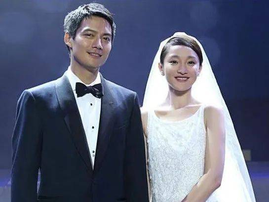 周迅離婚了?高聖遠新歡是新加坡人?還是位空姐?據說已懷孕