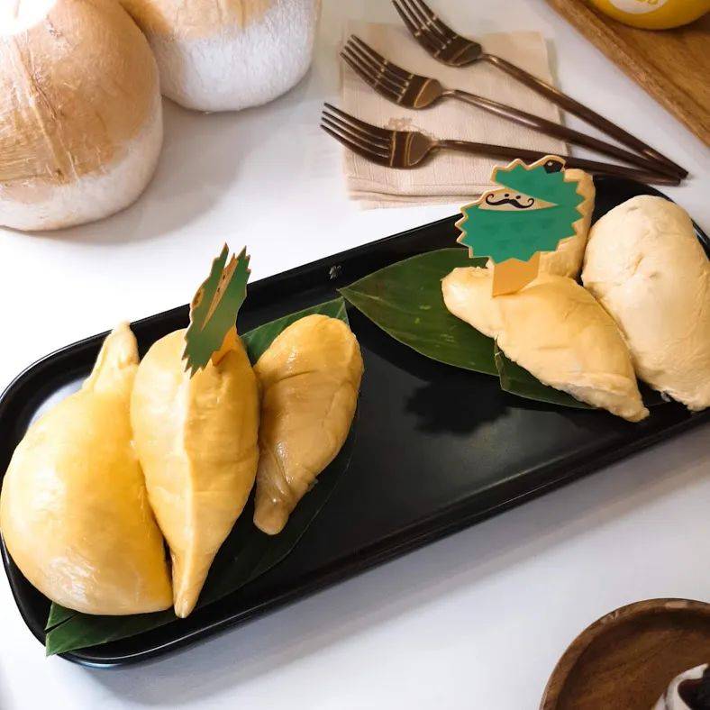 新加坡首家榴梿下午茶@榴梿宝宝!苏丹王PK猫山王想夺回王位可能吗