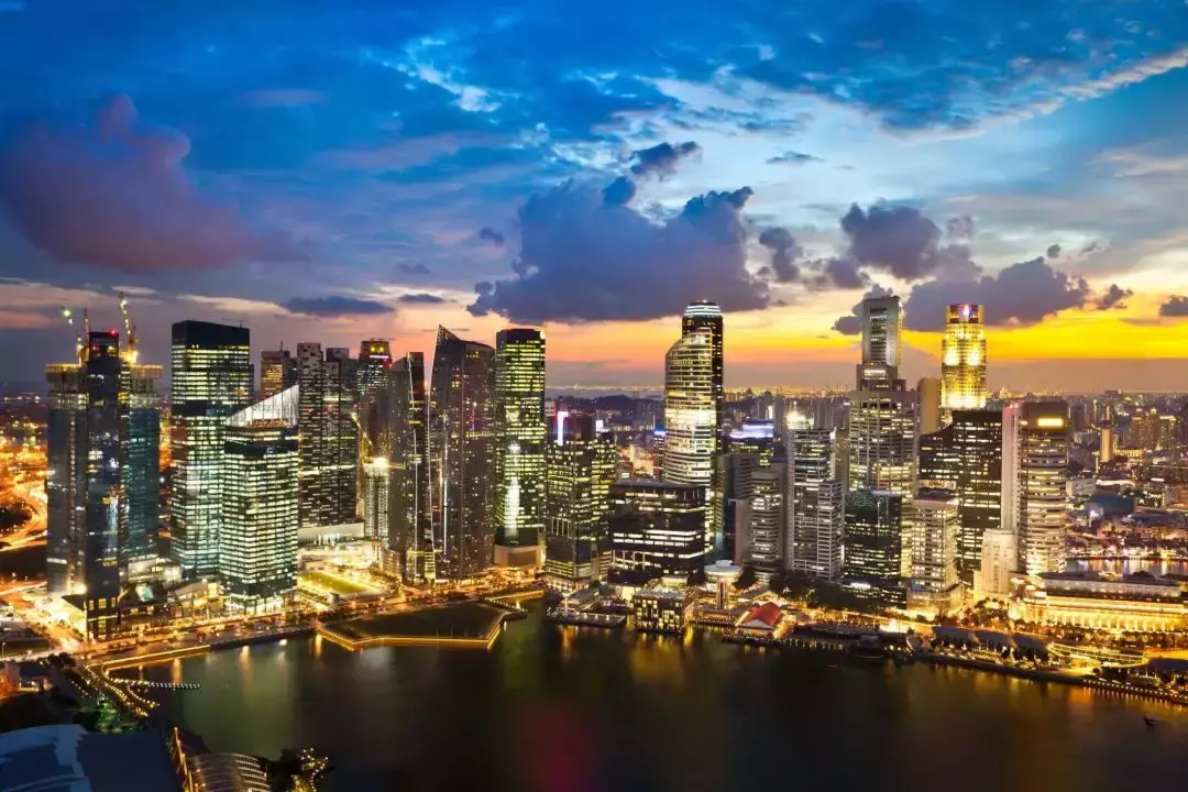 優質洋房交易量猛增118%、大宗地産交易額大幅上漲，新加坡房産市場穩健發展