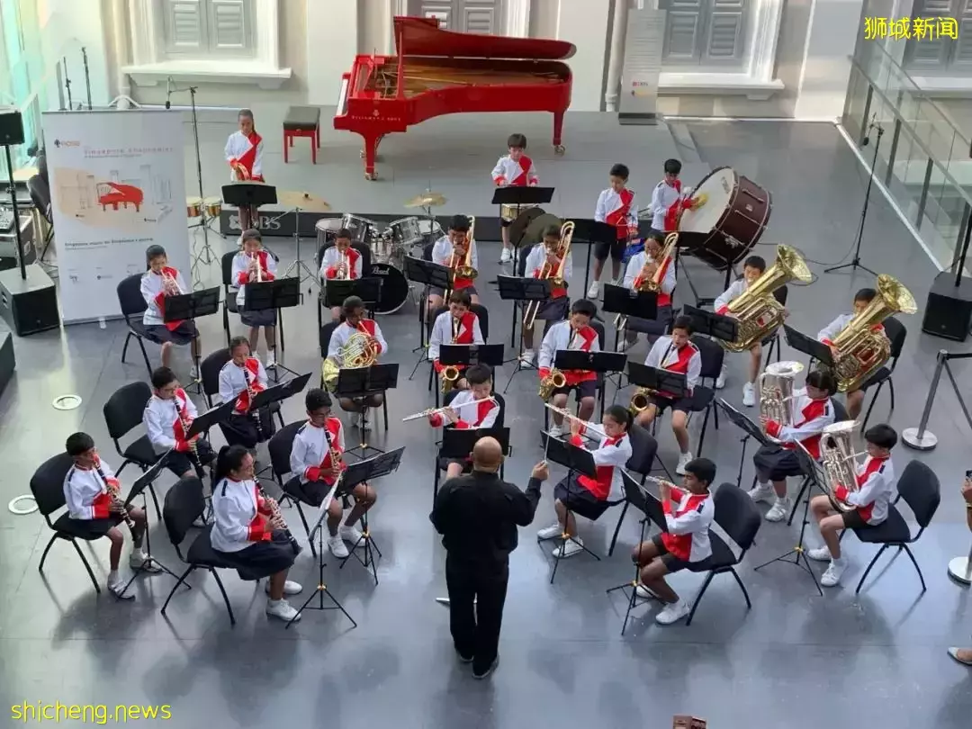 这位中国PR在新加坡买下一层楼!他们却放弃身份,从新加坡润回国