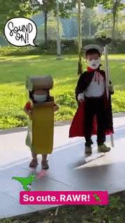 新加坡這條街,前晚出現大量蜘蛛和骷顱頭