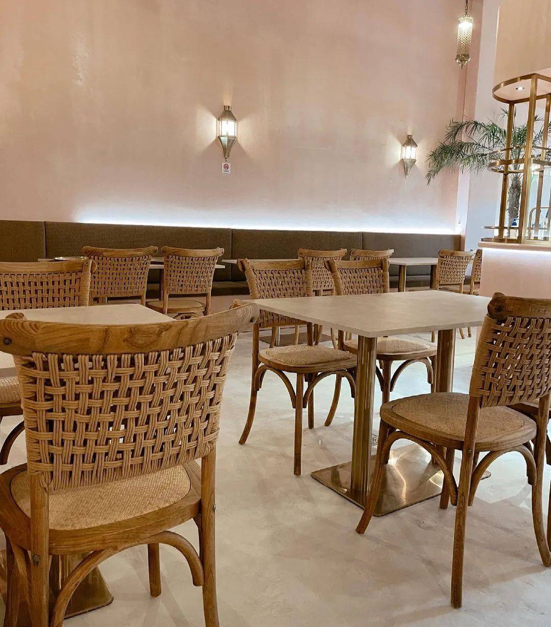 4月新店 米其林星級漢堡、粉紅摩納哥風Cafe、小衆精致法餐，吃起來