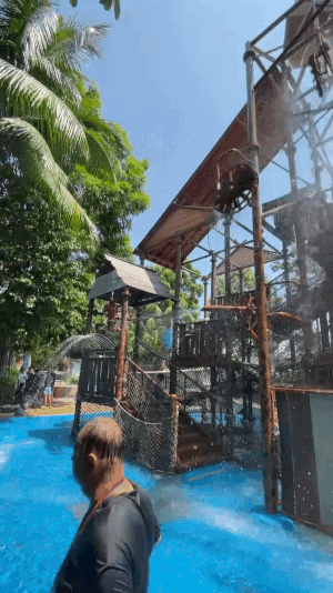 新加坡娃最爱的水上乐园重开!冲浪、水滑道、漂流,还能和鱼儿嬉戏