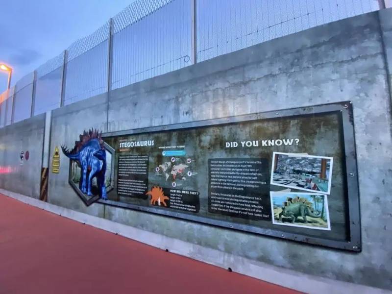 賣油條“續命”,老板直播cos,這是要集體轉行