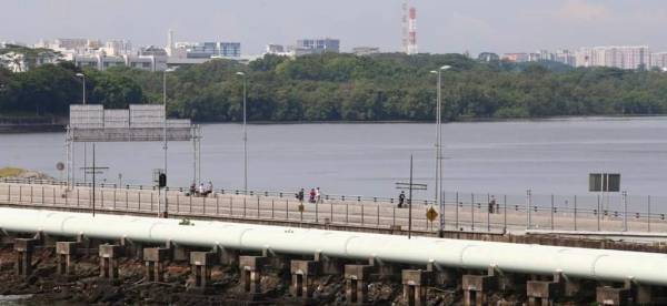 ◤柔佛人頭條◢速公布溫情之旅SOP 越堤族盼縮短隔離天數