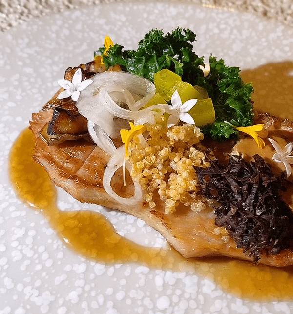 親自打卡!我在烏節路挖到一家超有feel的米其林餐廳