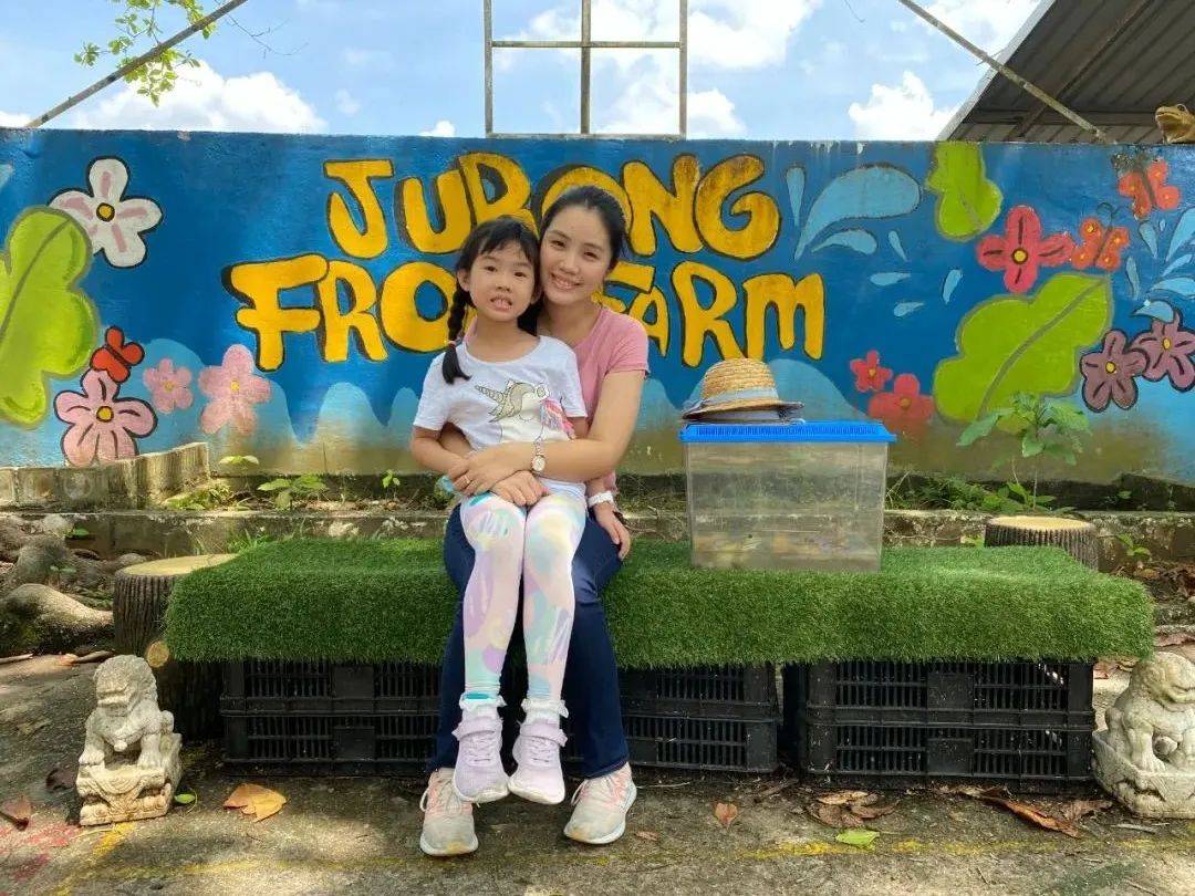 餵羊、擠奶、了解青蛙生長過程,新加坡的農場這麽牛
