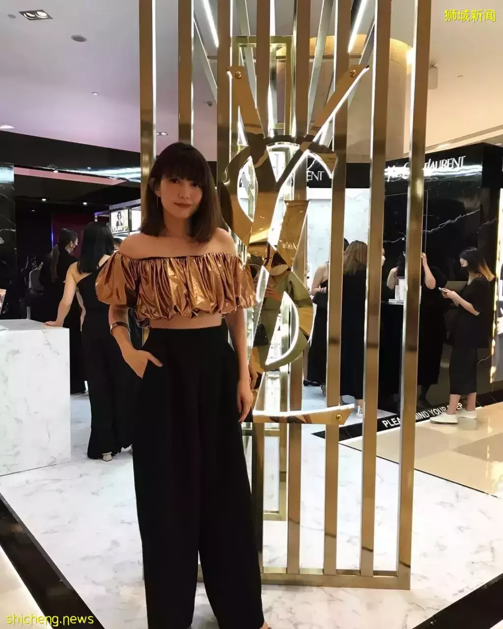 即日起到6月29日！YSL快閃活動強勢來襲💥 衆多豪禮猛烈助攻🎁 僅需打卡主題牆📸立馬獲贈香水樣品✖️大頭貼✖️限量版鏡子