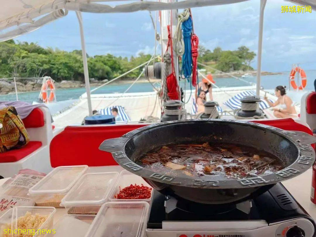 中國媽媽在普吉島陪讀，快樂教育、生活恣意，她爲什麽還要轉戰新加坡