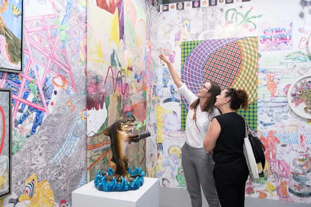 小而精的新加坡，倒成为了东南亚艺术生态范本