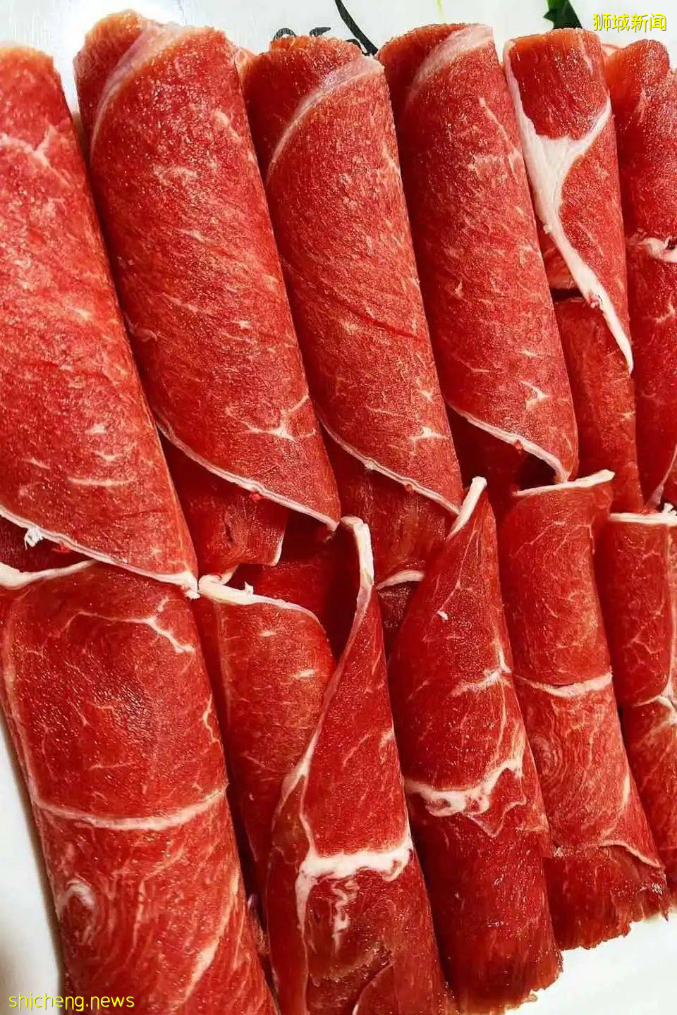 维也纳自助餐新开分店,锦鲤自助火锅火爆上线