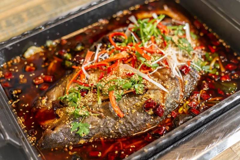 吃火锅自助就送烤鱼！好来屋年终劲爆福利已上线