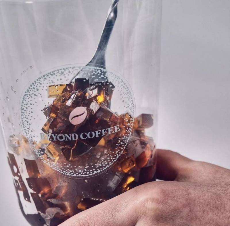 秋天的第一杯~~~~~奶茶,不!是咖啡