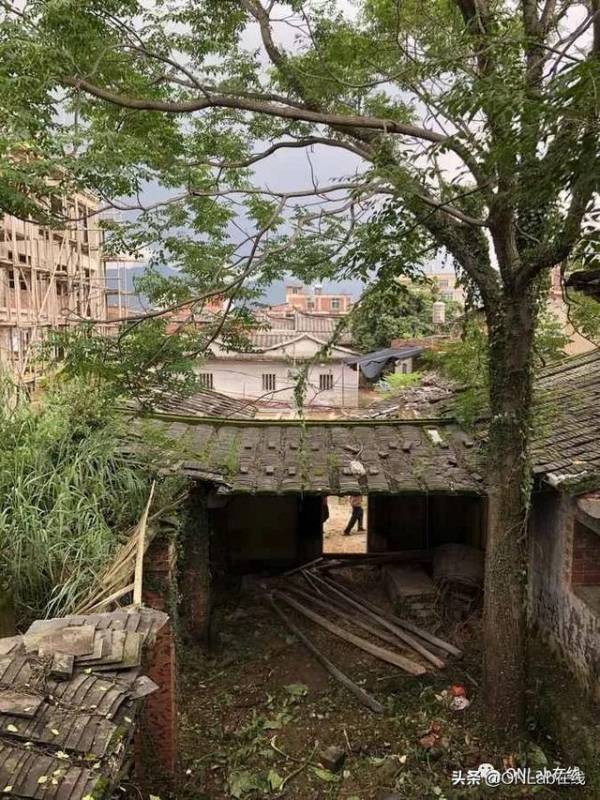 六进南安乐峰,守护潘受祖居