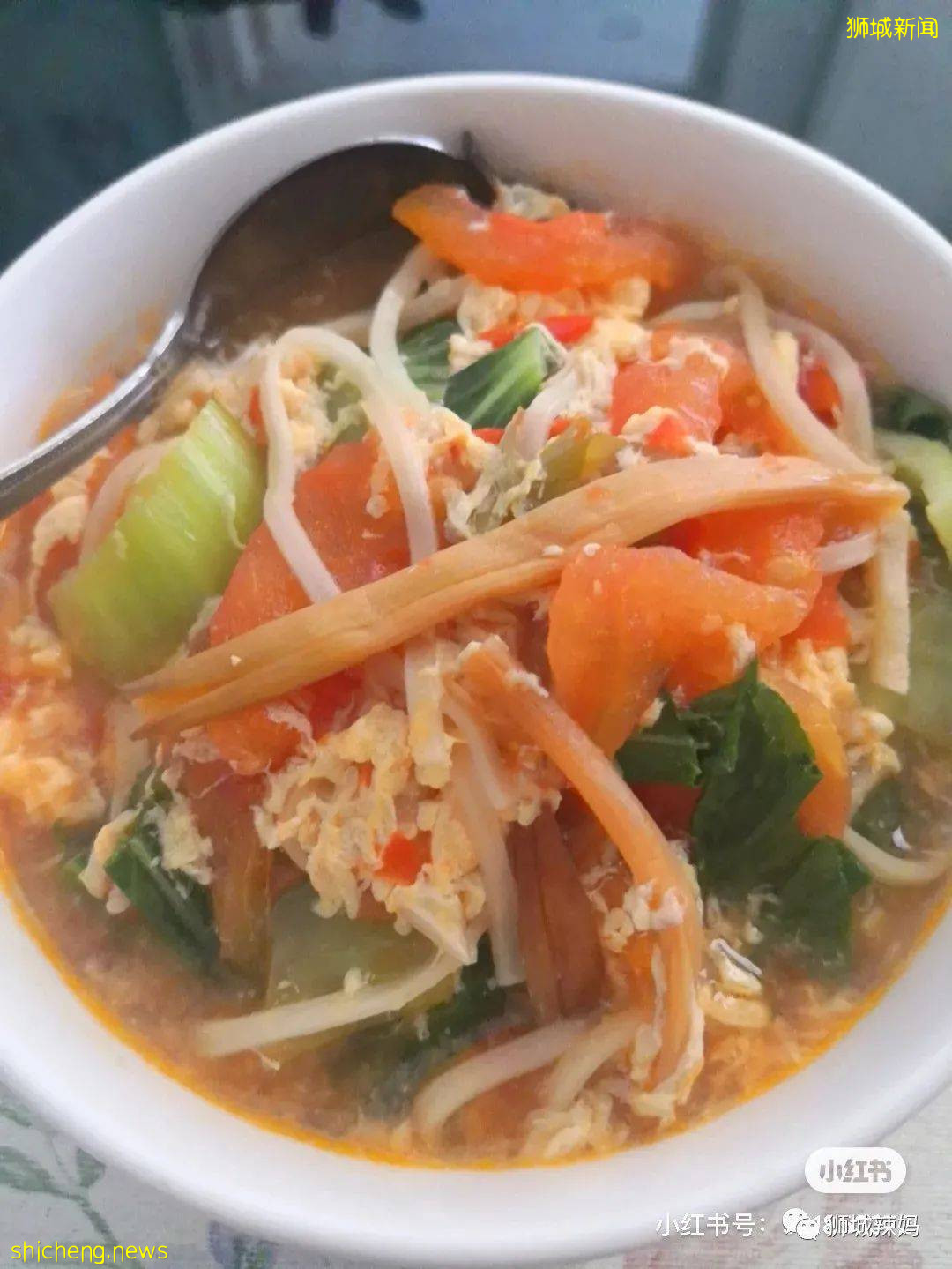 “新加坡大无语事件!同住一间房的室友确诊了,我却不用隔离???”