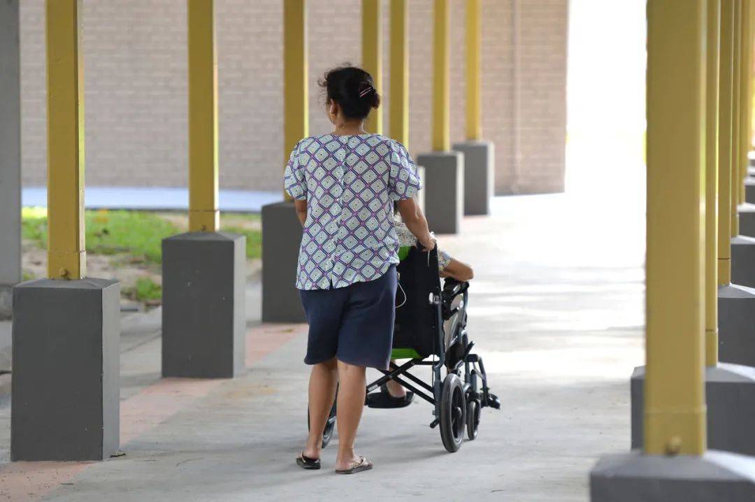 如何减免新加坡女佣税，聘请女佣轻装上阵