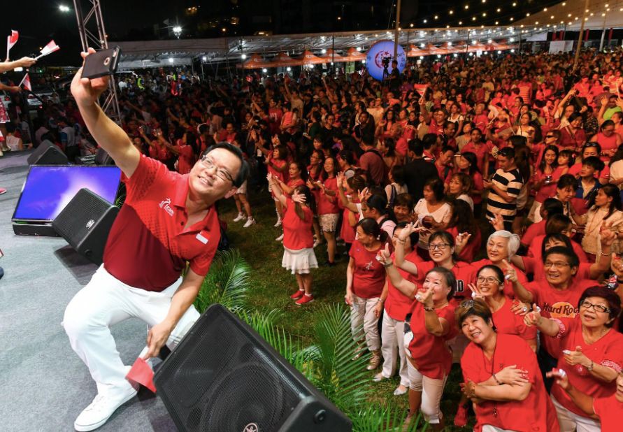 新加坡部长再次减薪，与全岛共赴艰难时期