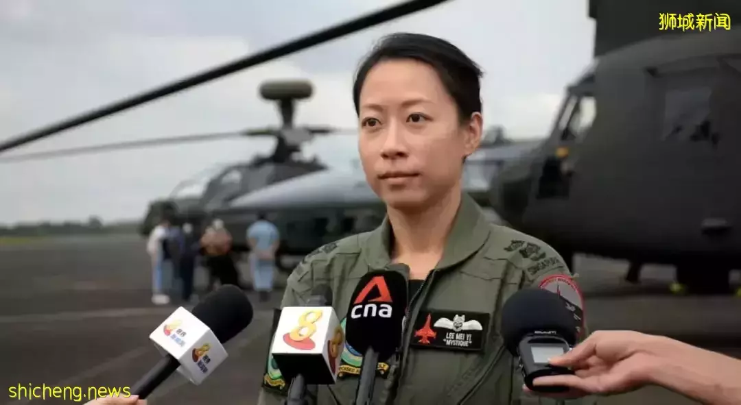 精彩！战斗机编队，直升机水上投送，今年新加坡国庆庆典有什么亮点