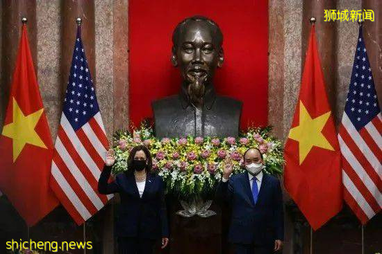 中新网评：哈里斯亚洲行的“四大尴尬”