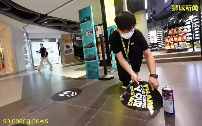 學習、運動、娛樂、節日…隨著防疫措施放寬，新加坡日常生活逐漸恢複