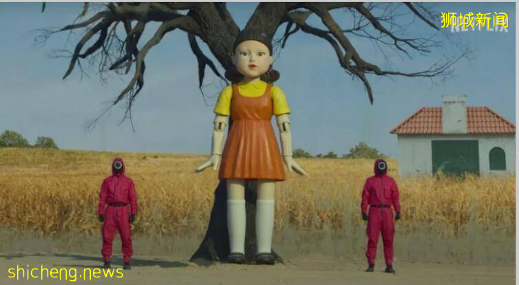 《鱿魚遊戲》在新加坡有多火？八竿子打不到的“攝像頭”硬拉當“木頭人”