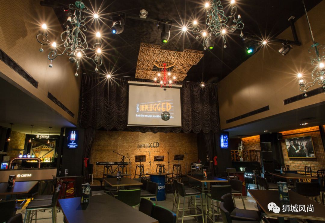 Top 10 Live Music Venues in Singapore