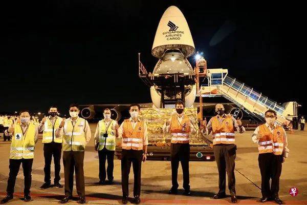 全球存在约4000种新冠变异病毒?疫苗面临新挑战,人类的科技能否遏制病毒