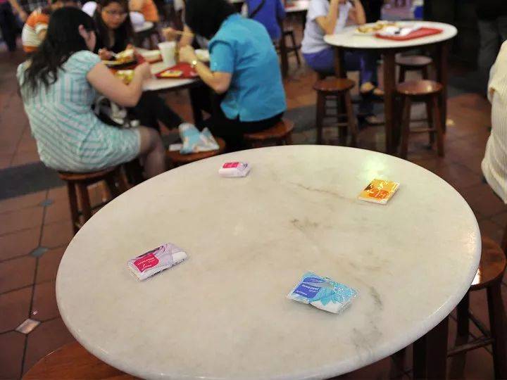 在新加坡呆夠5年以上的,進來一下