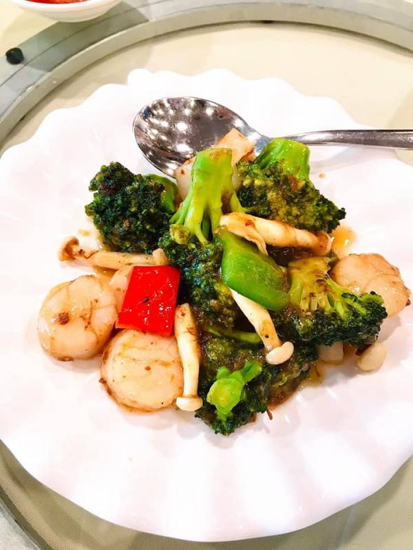 萬興大酒樓 買三送一+任點任吃!人均只需 S$35++,一頓吃完扶牆出