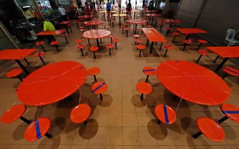 外媒:新加坡已放棄抵抗!李顯龍總理談抗疫內幕!英國正式徹底放飛