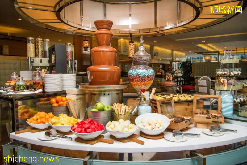 新加坡下半年自助餐買一送一大盤點!好久沒有吃自助了,要不要約起來