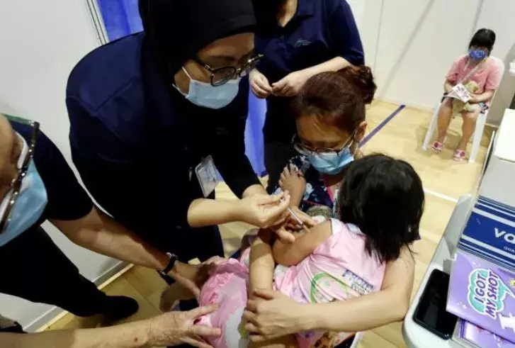新加坡穩歲至11歲孩子接受疫苗後！六人出現不良反應