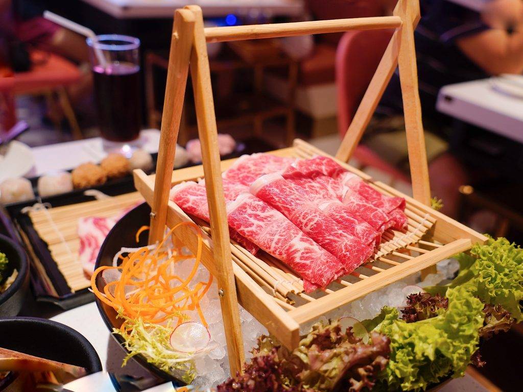 省錢吃飯攻略🔥 樂天飲食集團旗下八家餐廳推出50%促銷折扣！美滋鍋、樂天皇朝、樂蝦、樂牛等砍半價