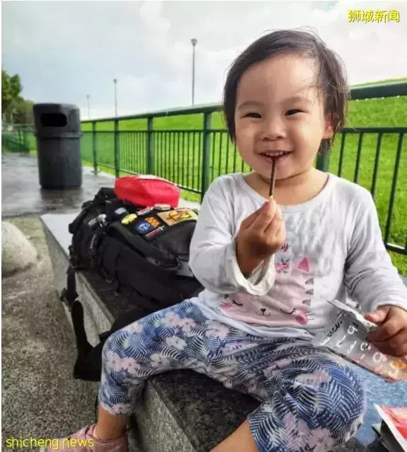新加坡奶爸带着两岁女儿环岛骑行,摊上这样的爹太爽了!就是腿酸