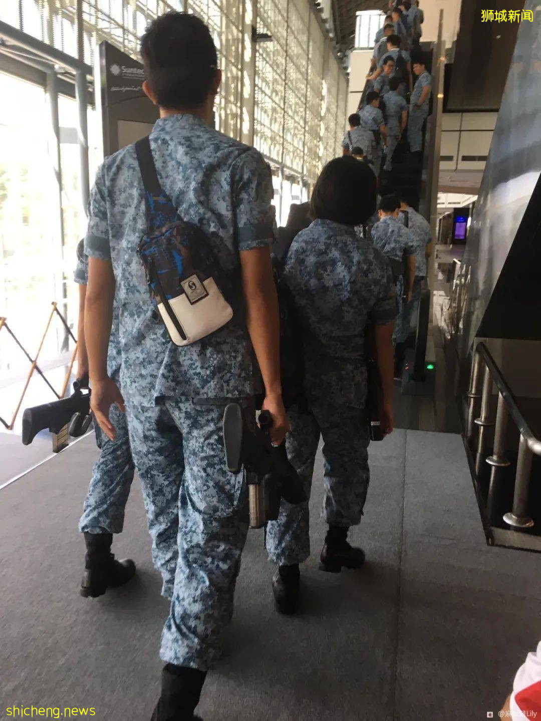 “我参与了新加坡国庆表演!分享排演中的苦辣酸甜”