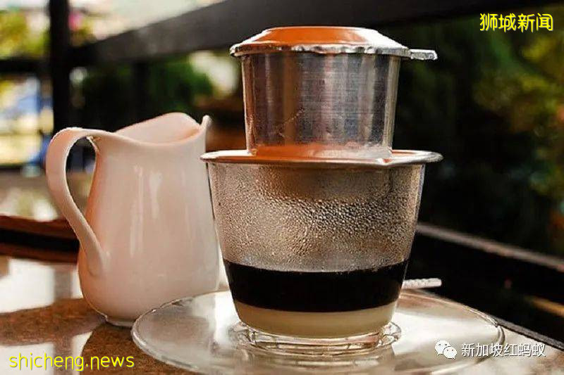 火炭Kopi?牛油Kopi?什么都能添加的南洋㗝呸,混搭出新喝法