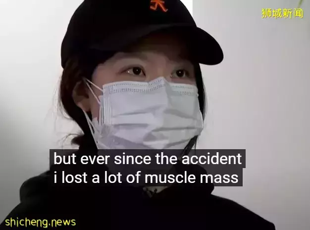 新加坡“宝马车祸”烧伤女孩首露脸!4个月,做了40多次手术