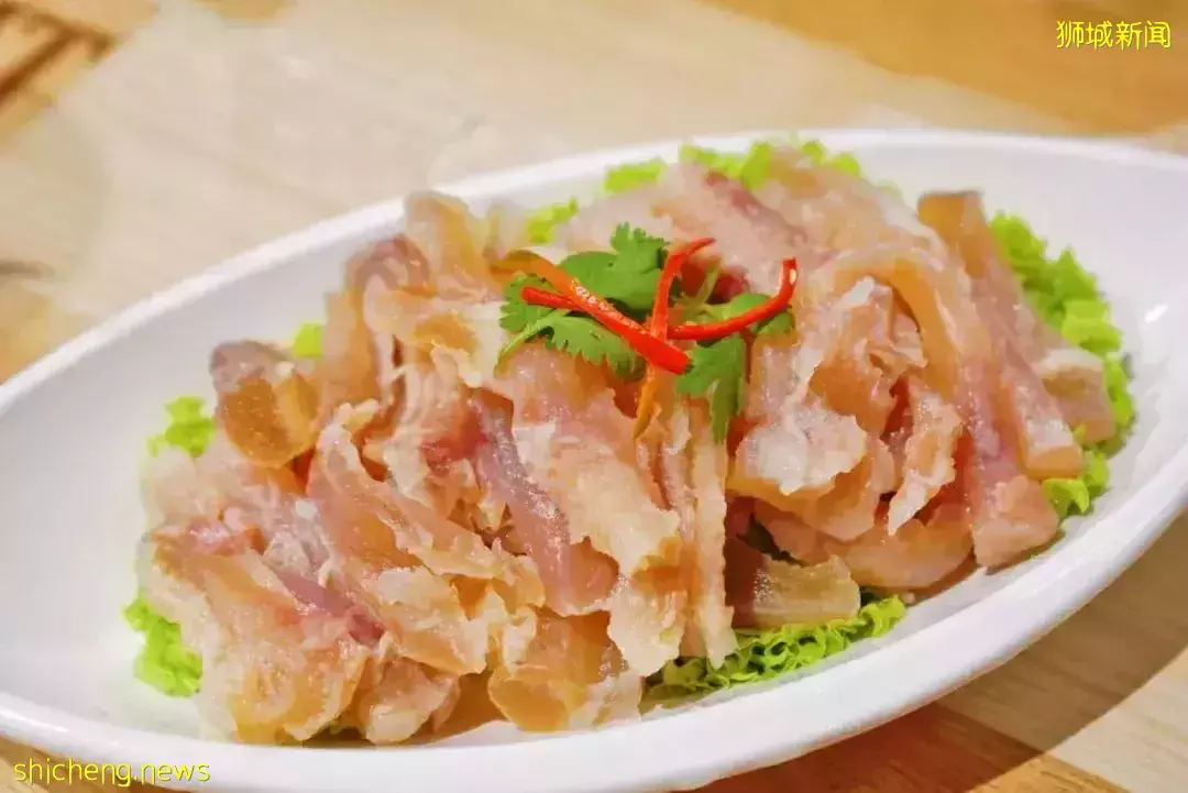 免费送!$48+/人就能吃鲍鱼龙虾,新加坡还有这样的网红海鲜店