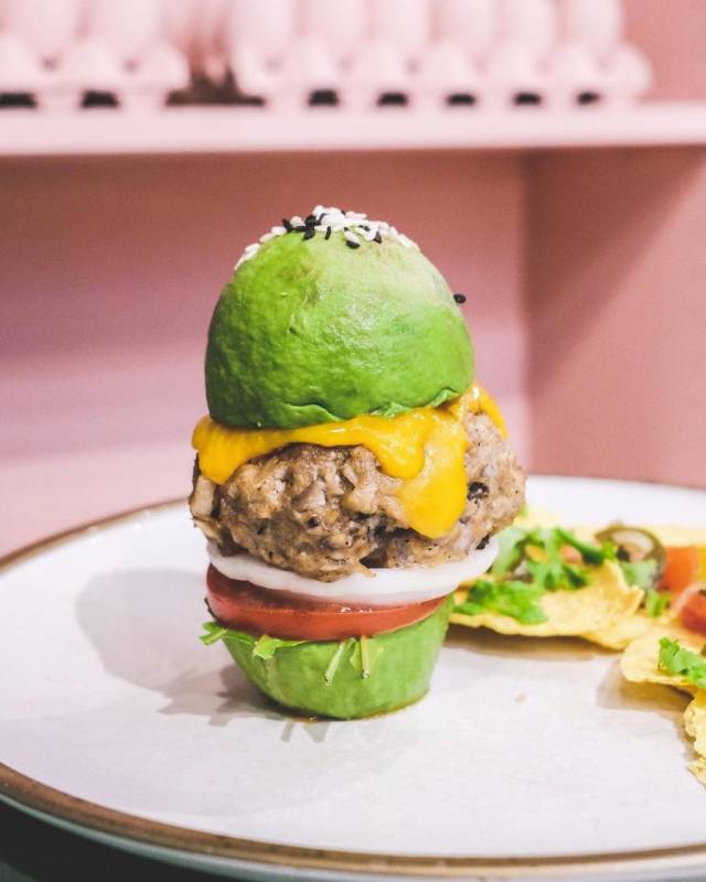 Brown Butter烏節路咖啡廳！甜美高顔值花花世界🌸 直擊少女心的一片花海牆