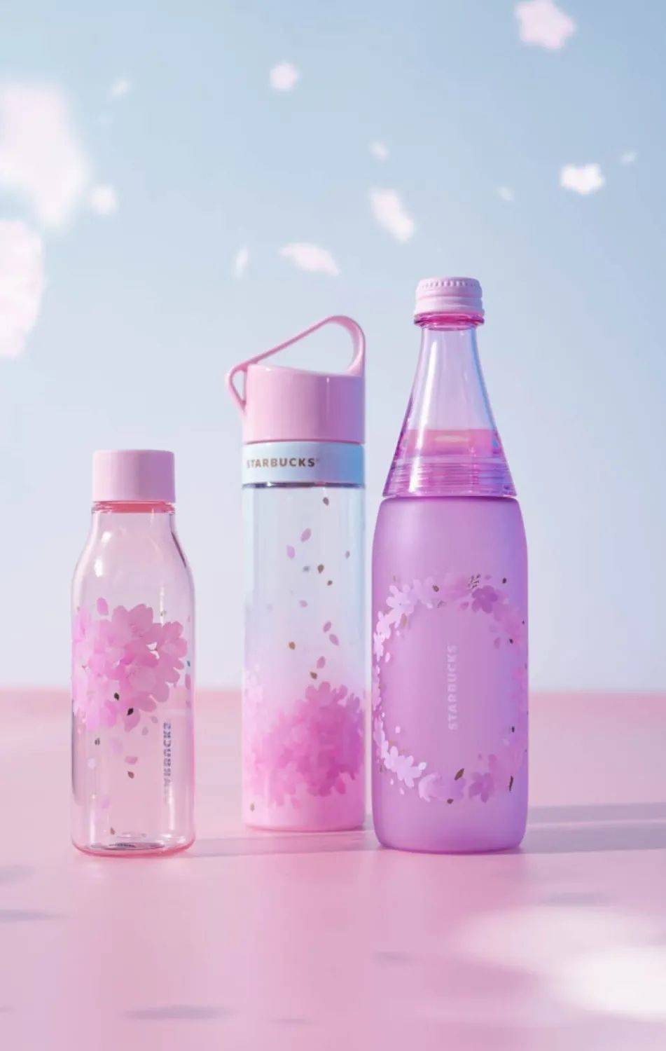 Starbucks让你手捧樱花,温暖如春