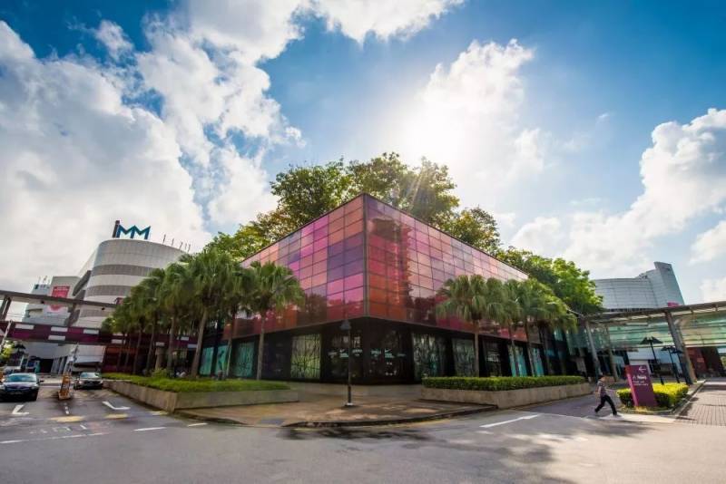 中国护照又升级了！出示护照原来有这么多优惠，我以前怎么不知道