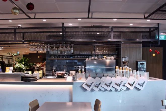 新加坡6天出现3个感染群