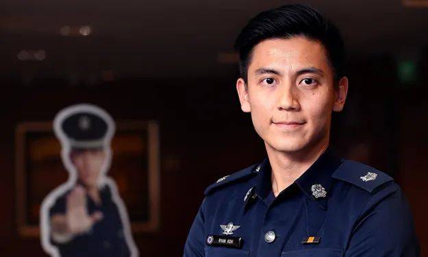 刷屏！史上最帥和尚火了！他到底是誰？新加坡10個最帥的男人表示不服