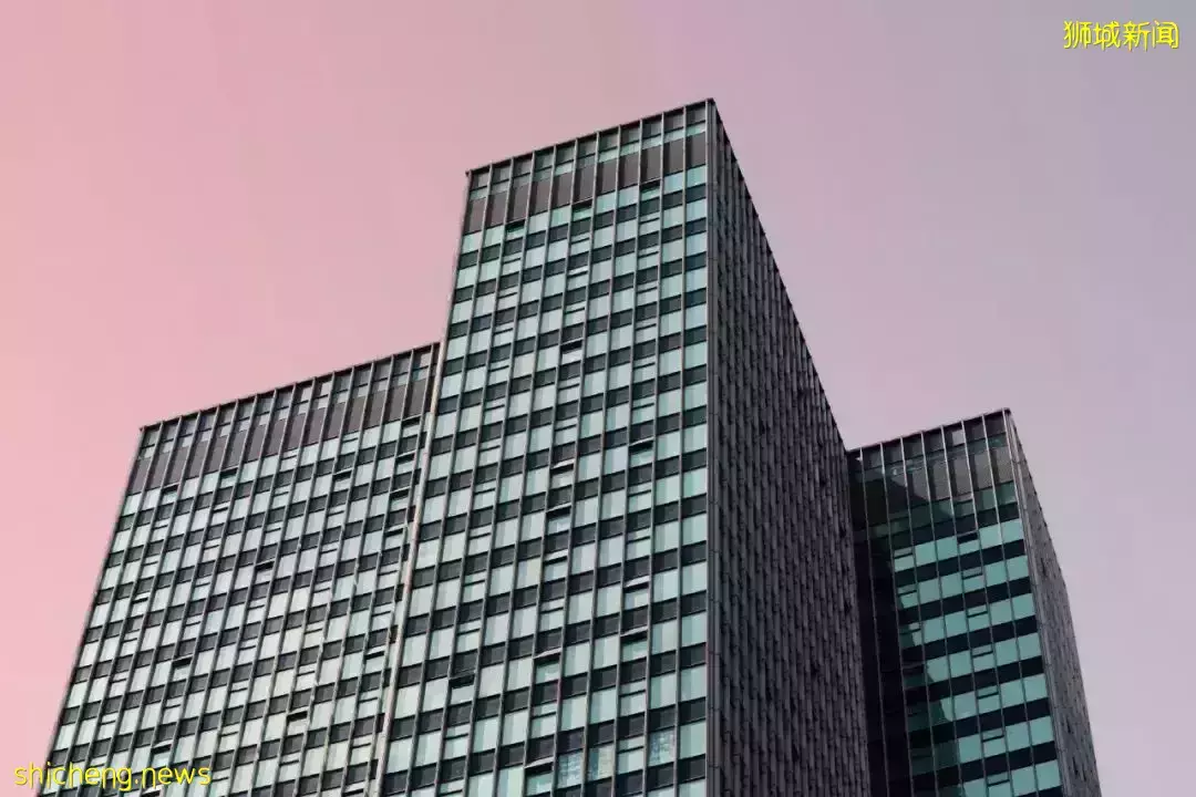 科技企业出海新加坡,公司的核心员工如何来新加坡工作