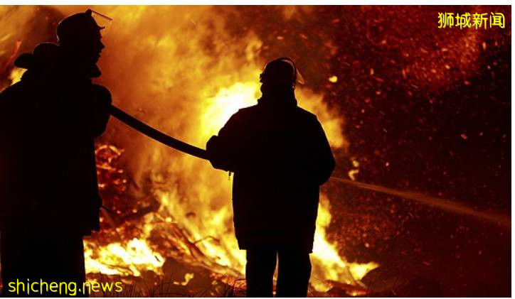 新加坡女子警署丢物、全裸纵火?大好青春为何如此霍霍